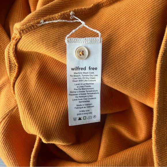 ARITZIA | Wilfred Free Mavis T-Shirt in Harvest Gold Yellow XS - Picture 14 of 15